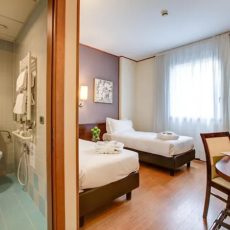 Europa Hotel 3*